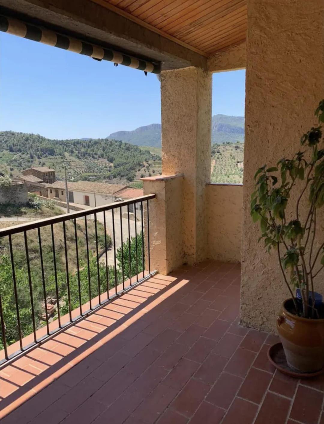Villa Cal Millo Vilella Alta Exterior foto